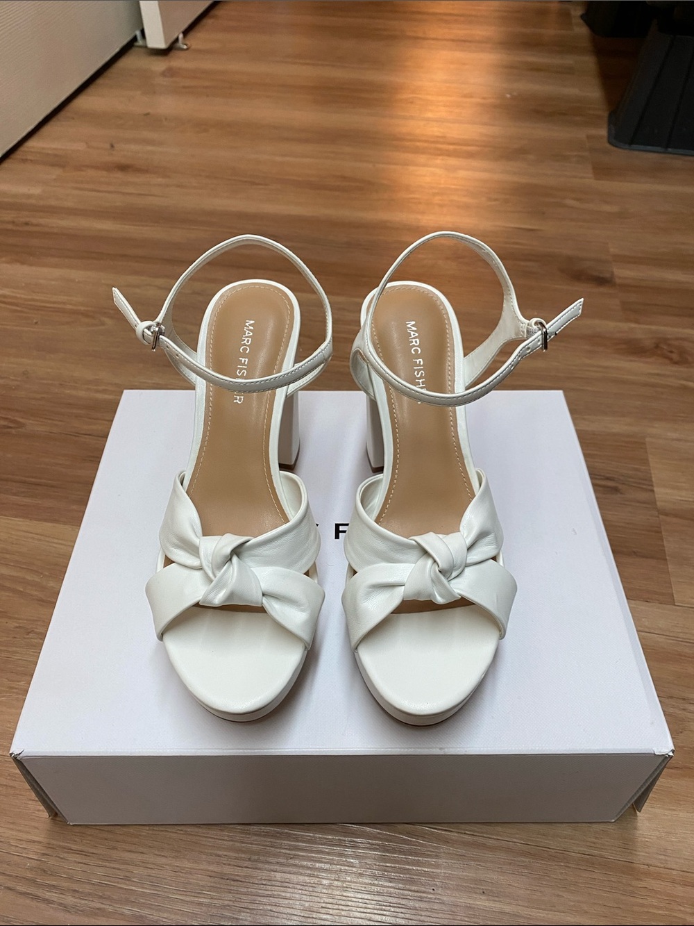 Marc Fisher Women's Deren High Block Heel Platform Sandals “White” Size 7.5M - Picture 4 of 11